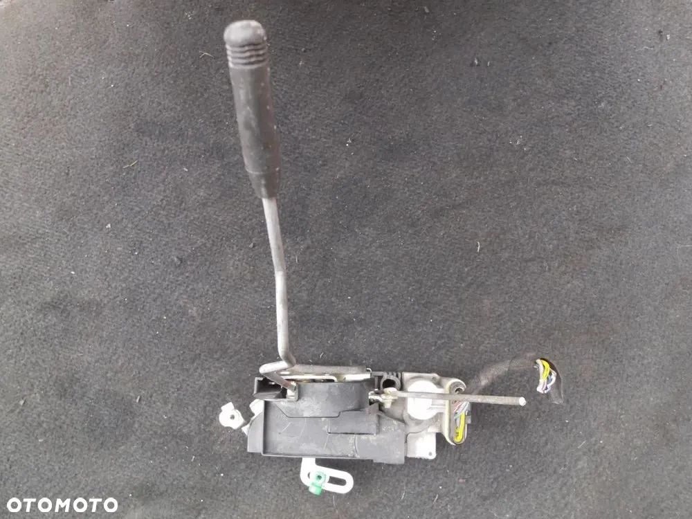 FIAT PUNTO II ZAMEK DRZWI PRAWY PRZÓD 6PIN POSIADAM 2SZT - 3