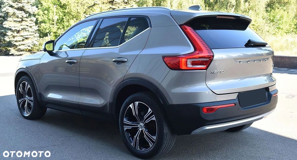 Volvo XC 40 T5 AWD Geartronic Inscription - 5