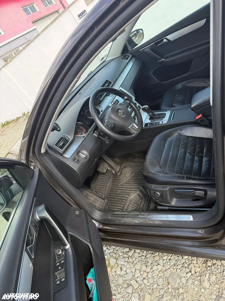 Volkswagen Passat 2.0 TDI DSG (BlueMotion Technology) Highline - 15