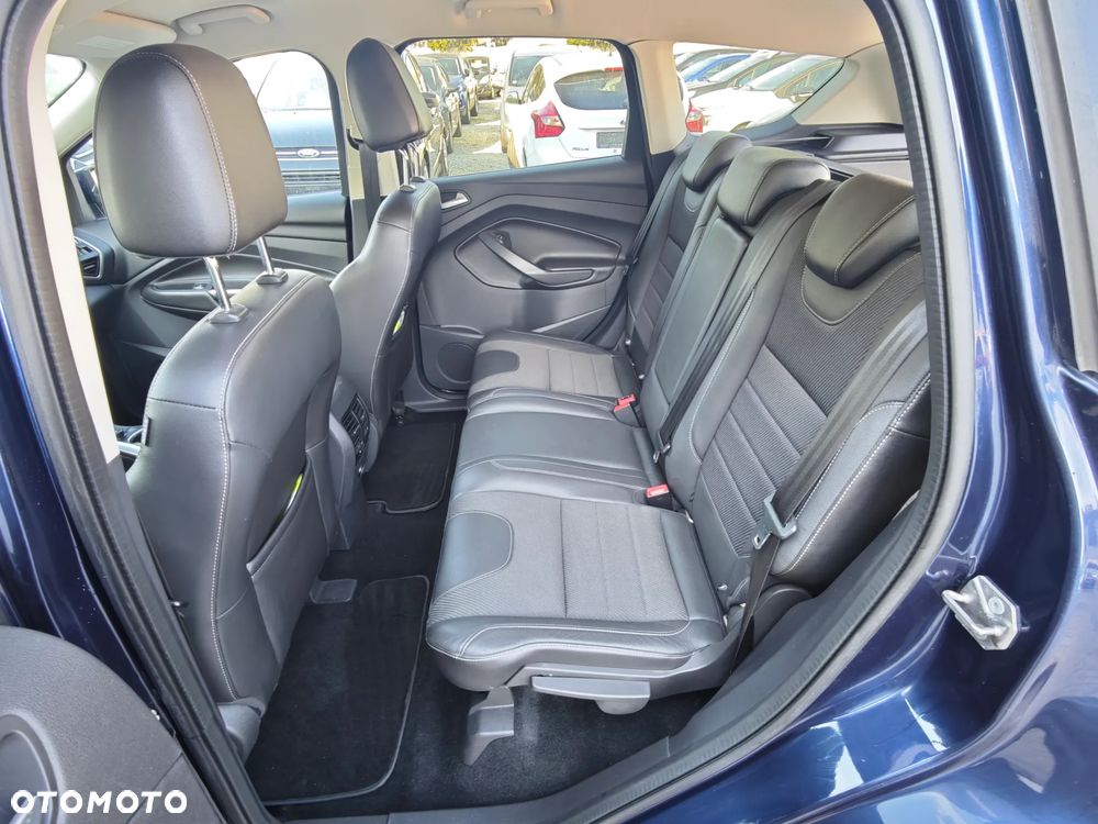 Ford Kuga - 23