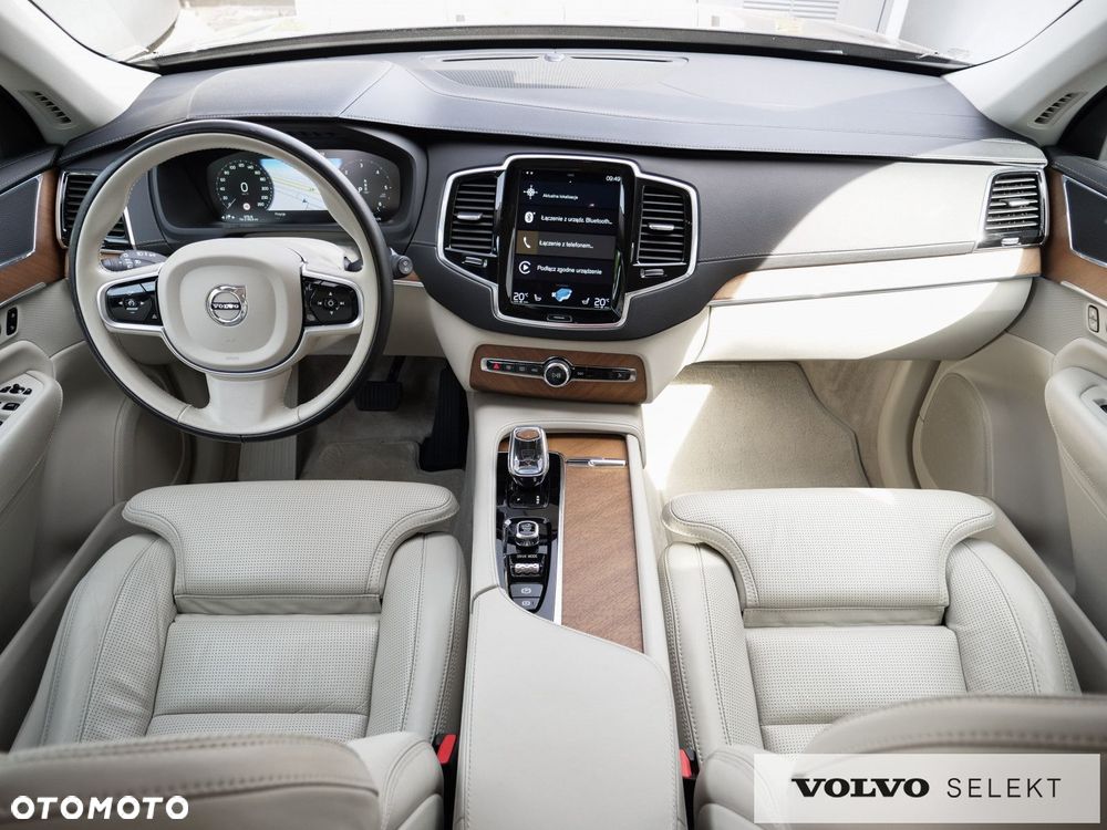 Volvo XC 90 - 19