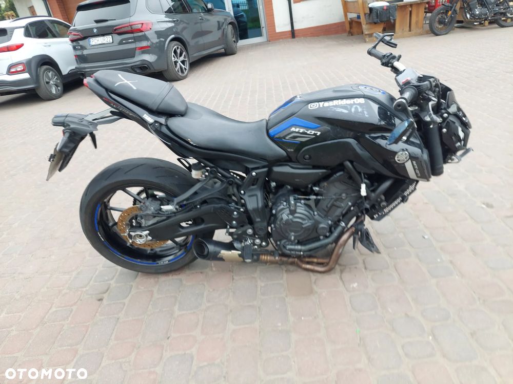 Yamaha MT - 6