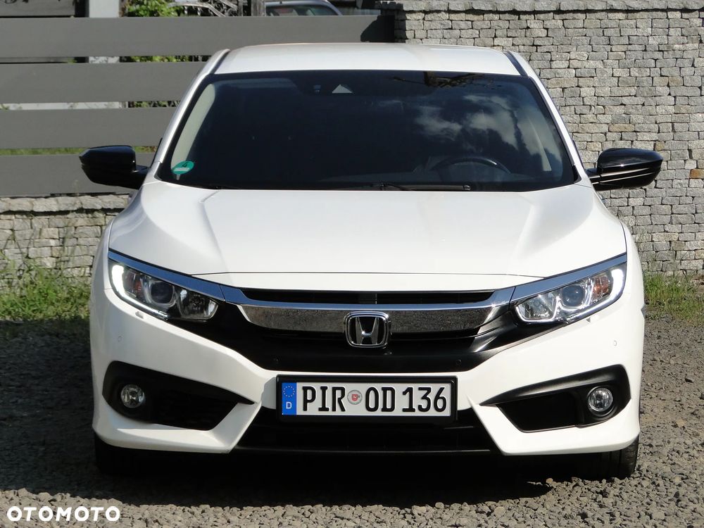 Honda Civic 1.5 T Executive CVT - 2