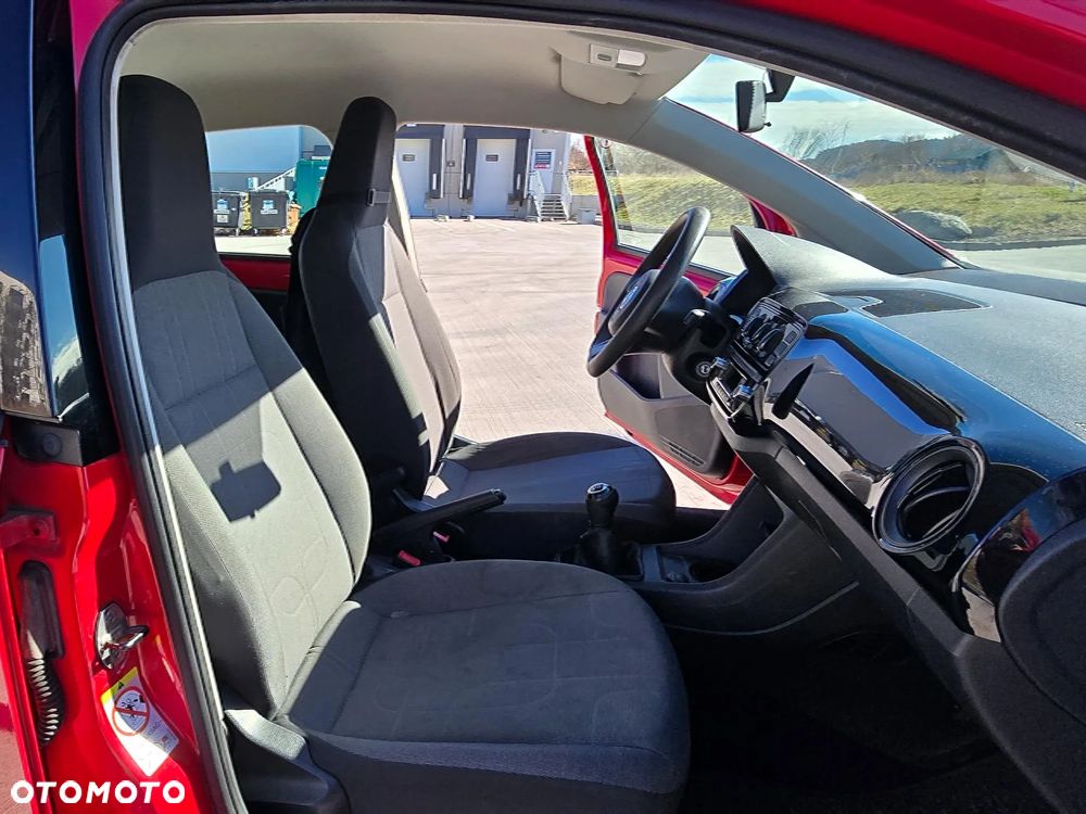 Volkswagen up! 1.0 move - 11