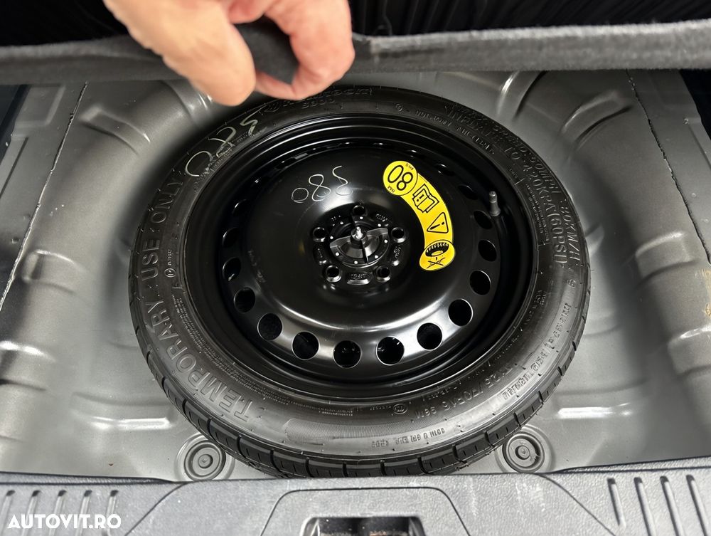 Ford Focus 1.5 EcoBlue 8AT Active - 14