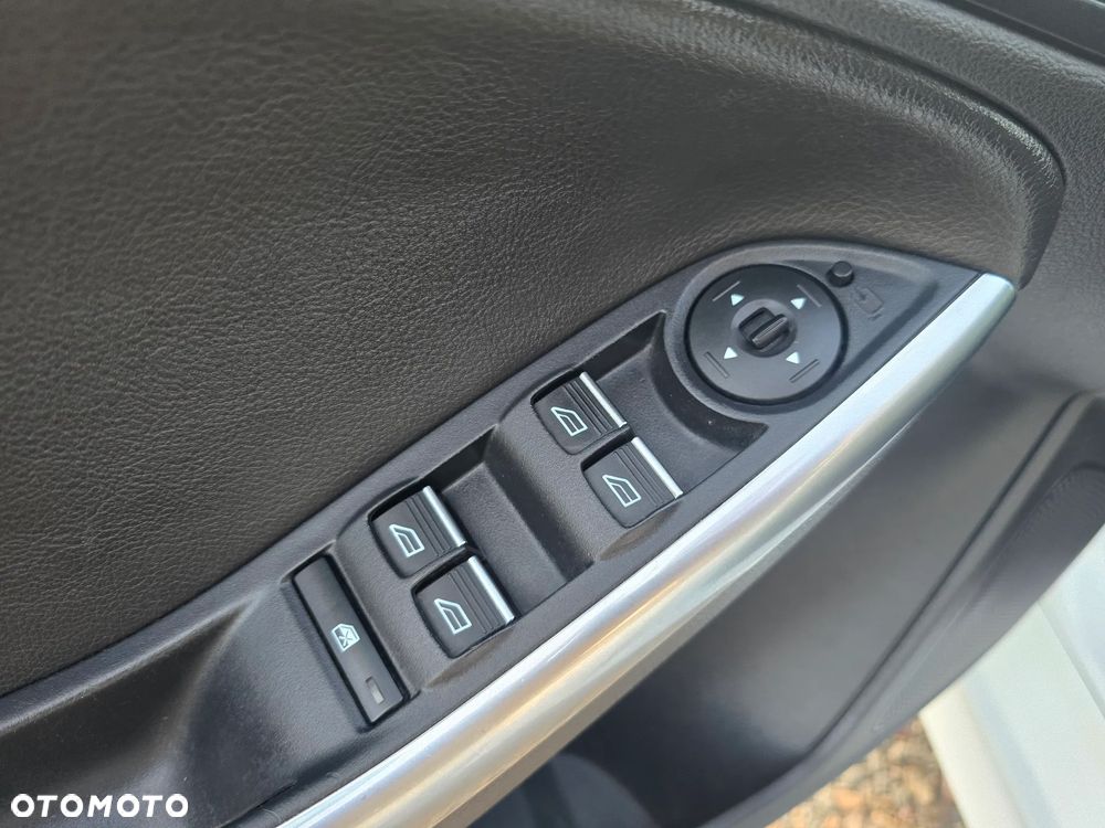 Ford Focus - 17