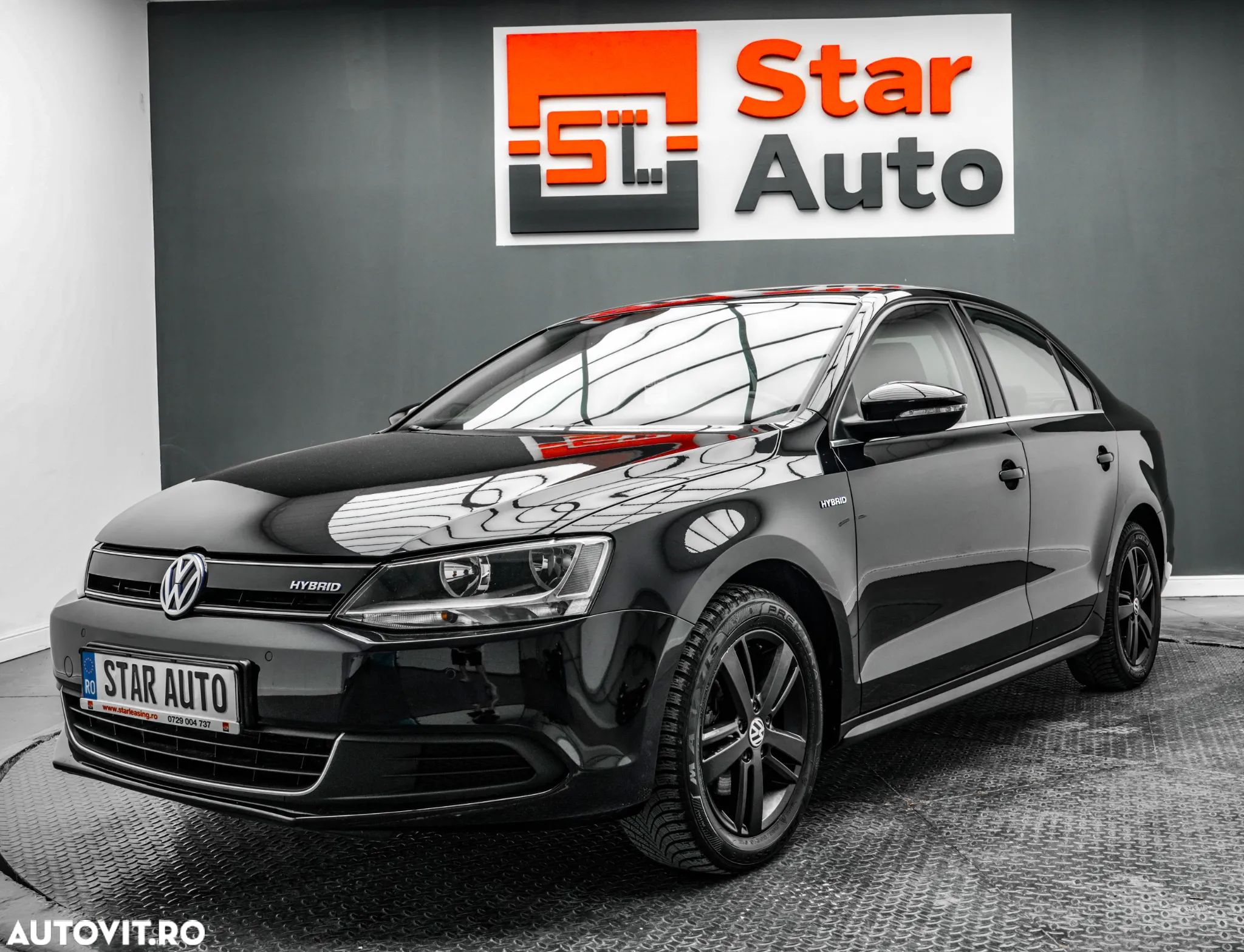 Volkswagen Jetta - 1