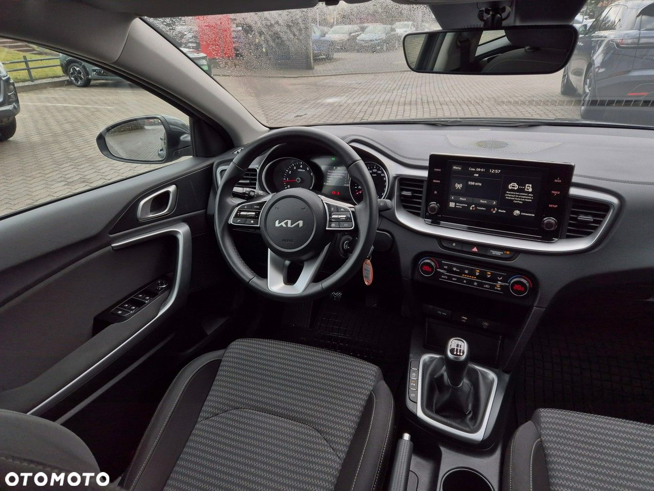 Kia Ceed - 17