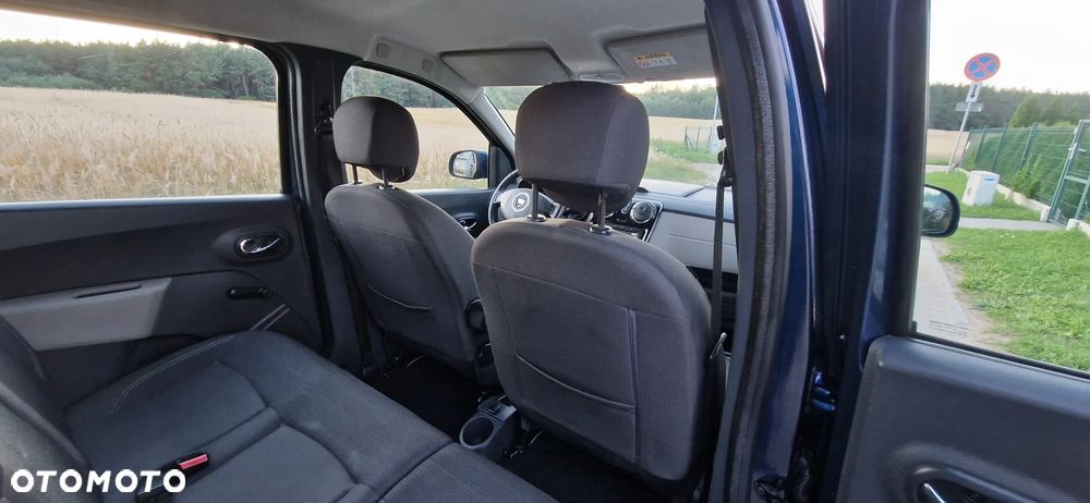 Dacia Lodgy 1.6 SCe Laureate S&S - 28