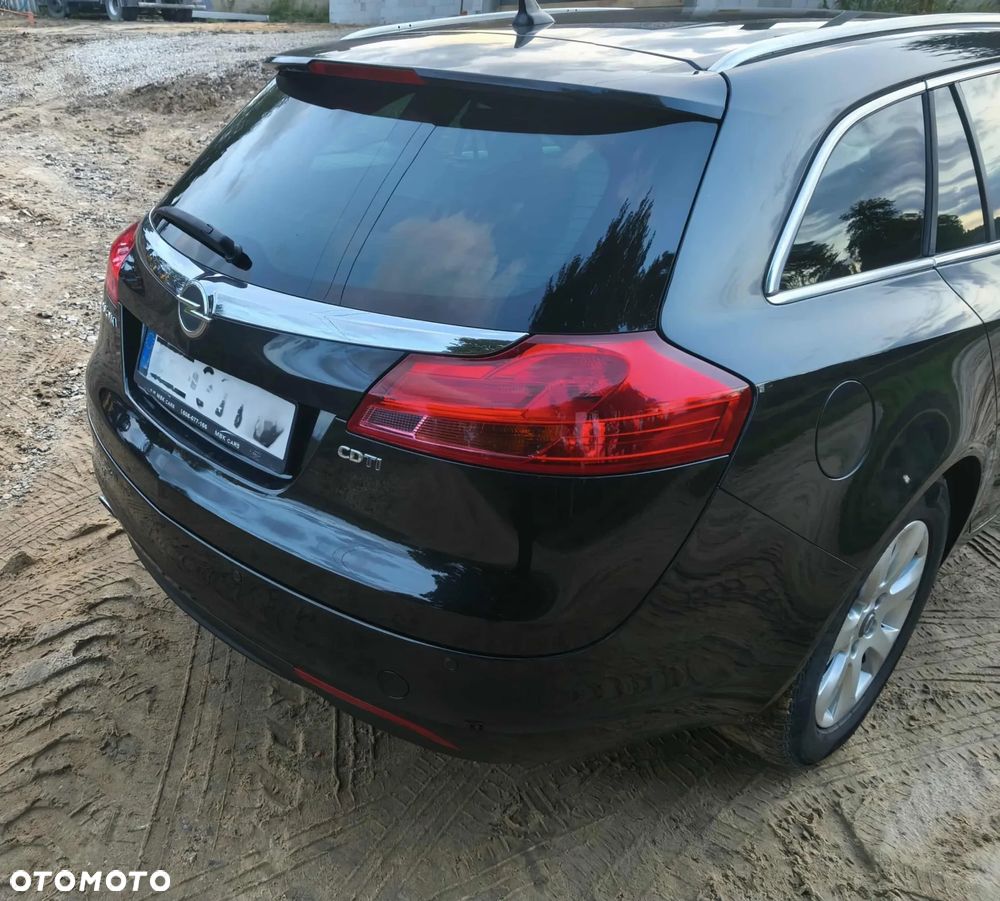 Opel Insignia 2.0 CDTI Sports Tourer - 9