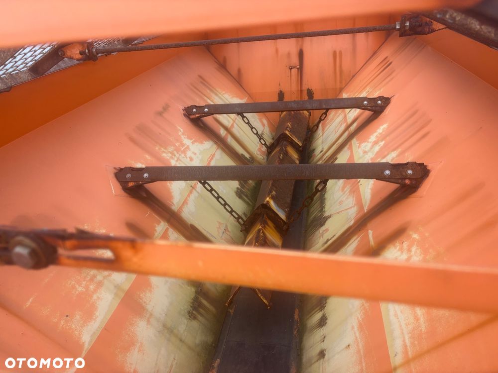 Mercedes-Benz AROCS 1824 4X4 Piaskarka solarka econ pług - 8