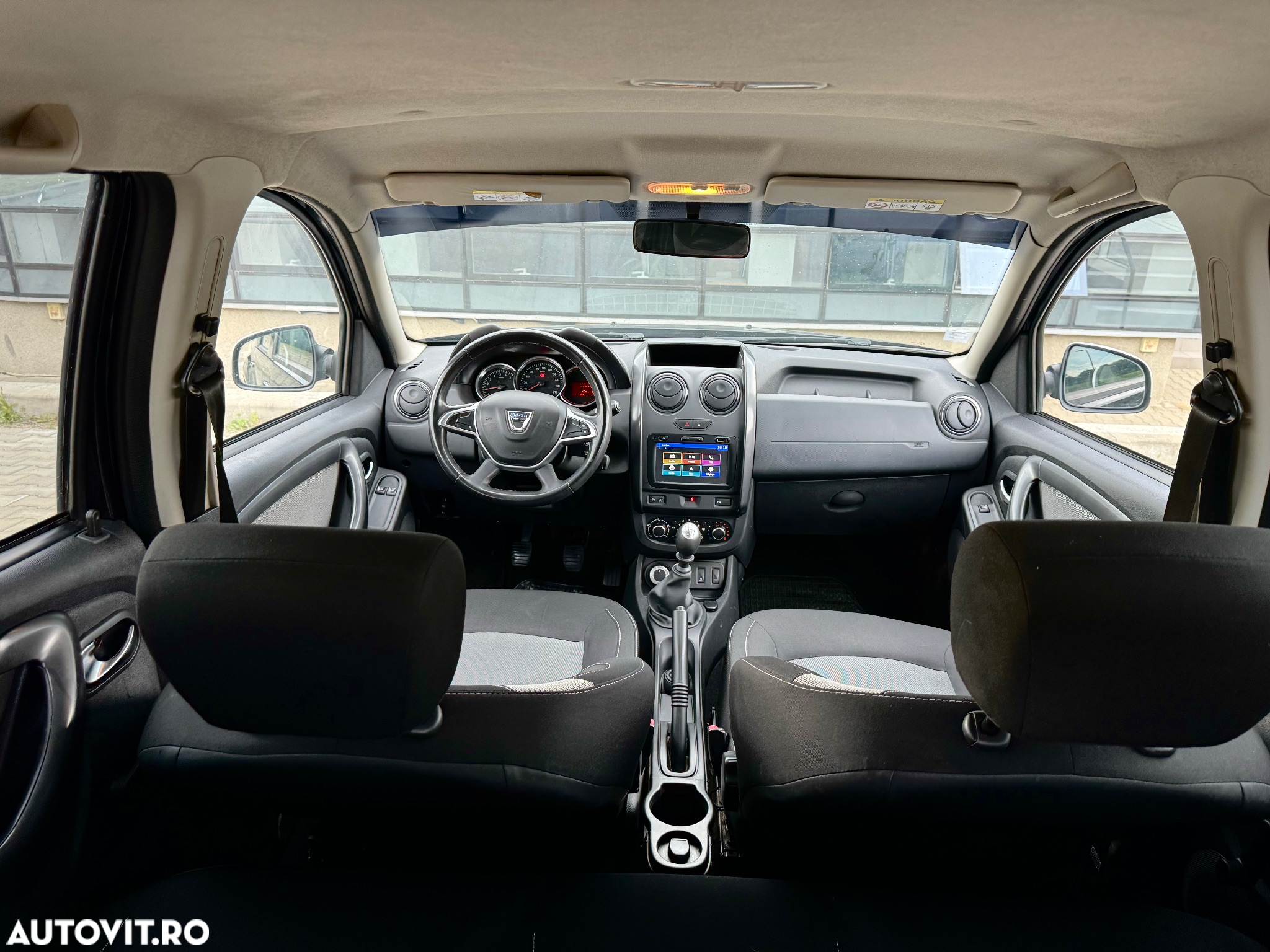 Dacia Duster dCi 110 FAP 4x4 Prestige - 8