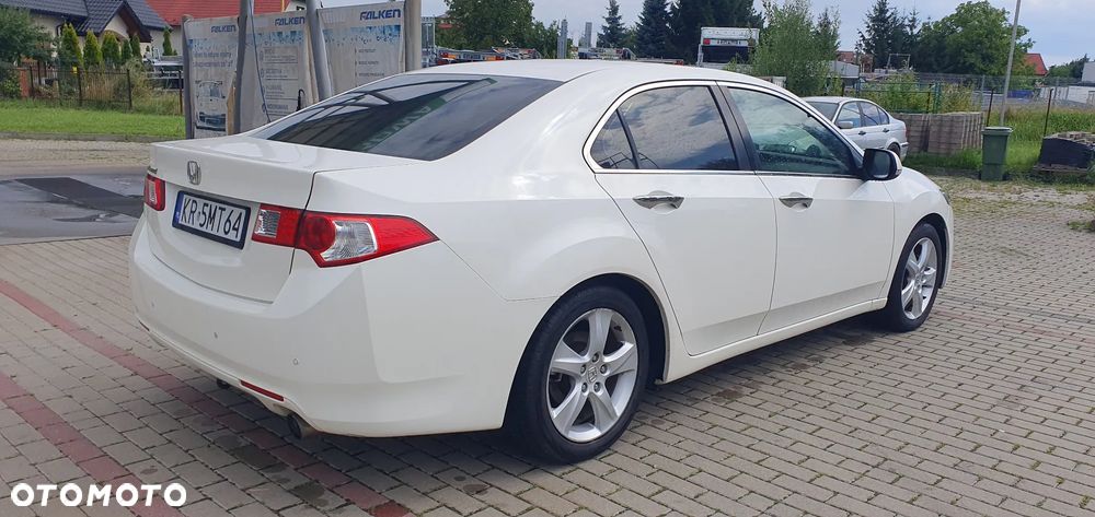 Honda Accord 2.0 Executive - 13