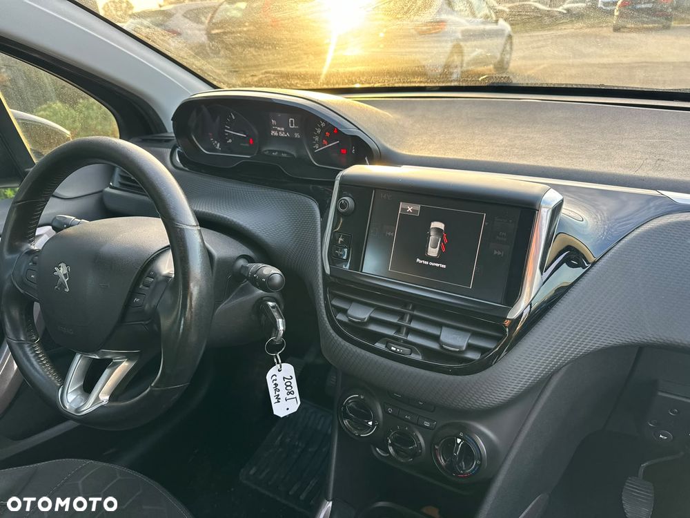 Peugeot 2008 - 16