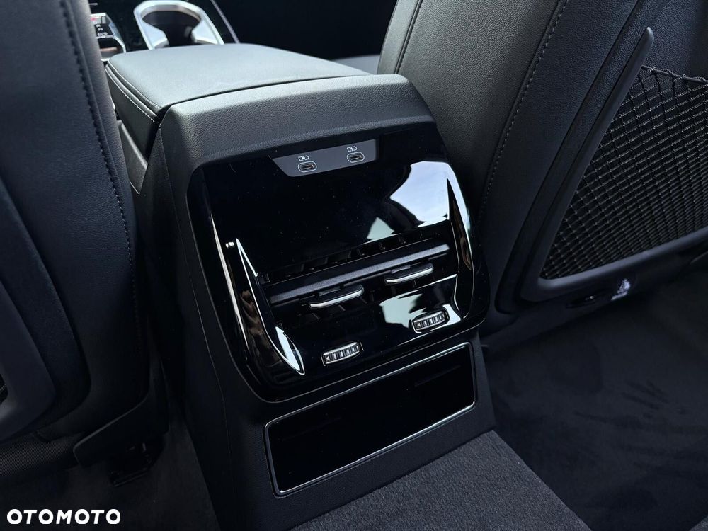 Audi A6 Avant - 16