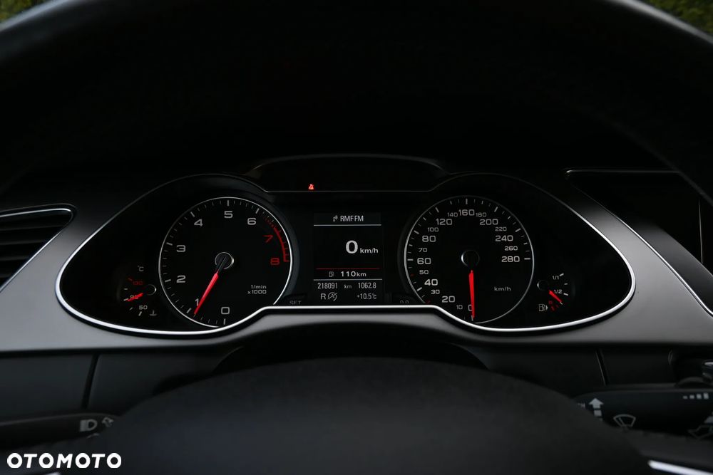 Audi A4 Avant 2.0 TFSI quattro S tronic S line Sportpaket - 38