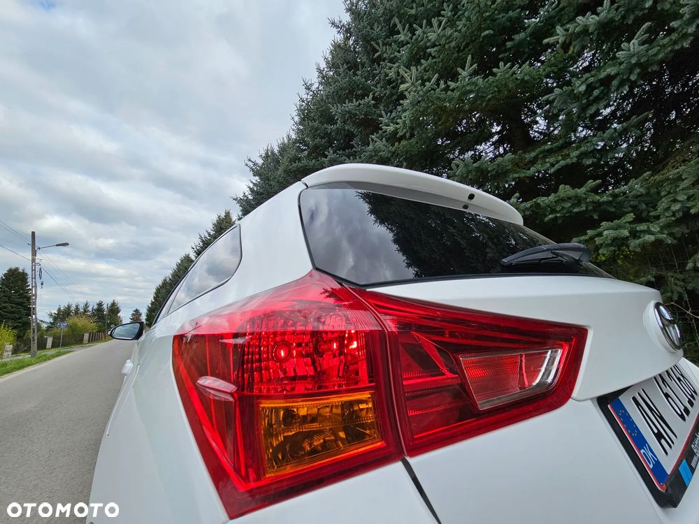 Toyota Auris 1.6 Valvematic Life - 6