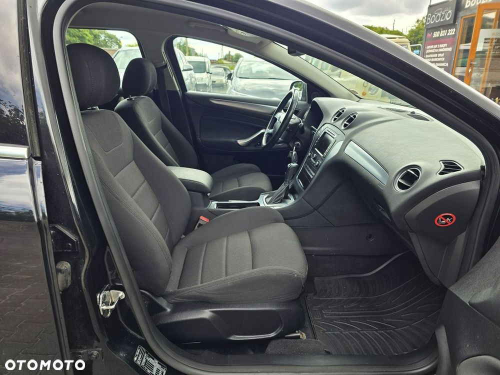 Ford Mondeo 2.0 EcoBoost Titanium - 24