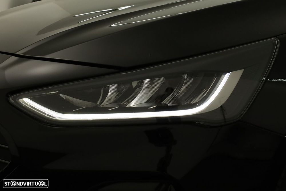 Ford Focus SW 1.0 EcoBoost MHEV ST-Line X Aut. - 6