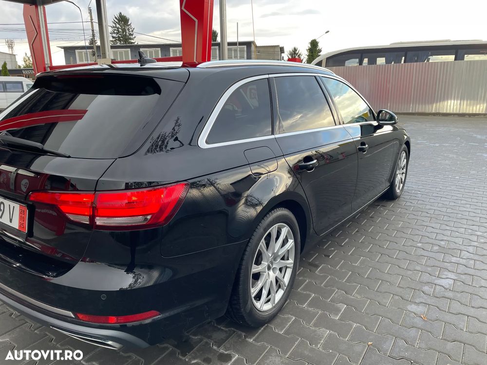 Audi A4 Avant 2.0 40 TDI quattro S tronic S Line - 15