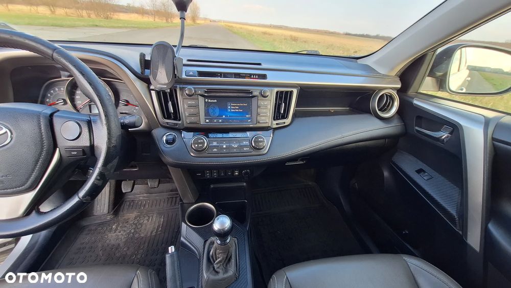 Toyota RAV4 2.0 D-4D Prestige - 9
