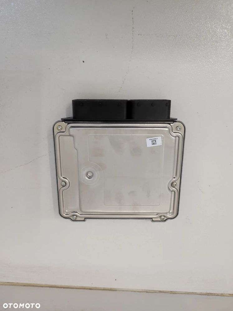 Komputer sterownik silnika BMW III 3 GT F34 lift 2.0D - 3