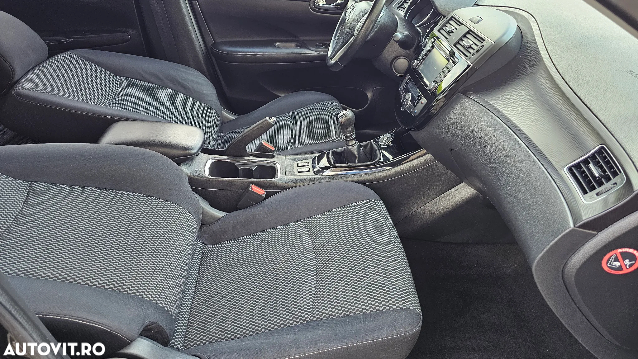 Nissan Pulsar DIG-T Stop&Start Tekna - 12