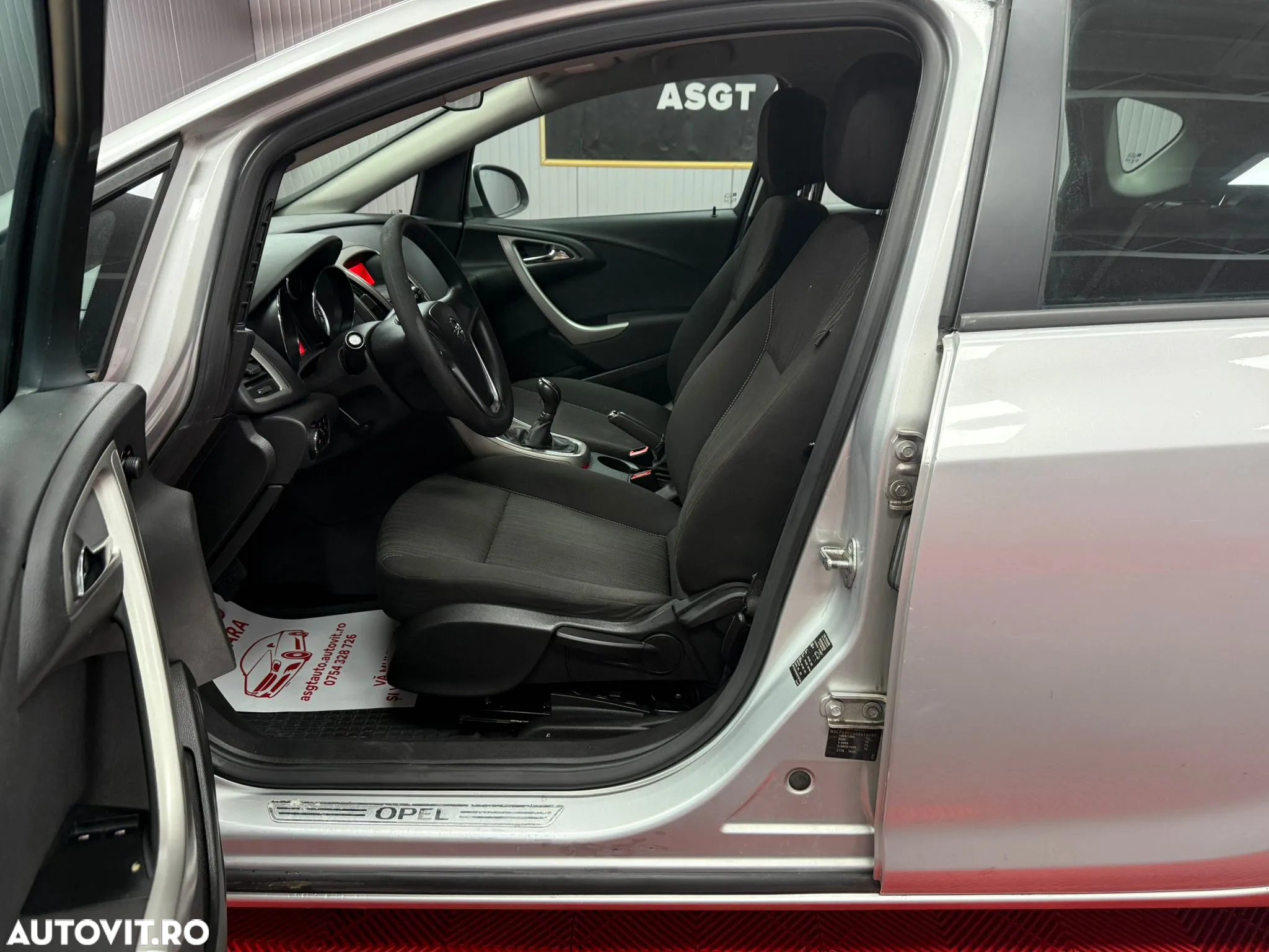 Opel Astra 1.6 - 11