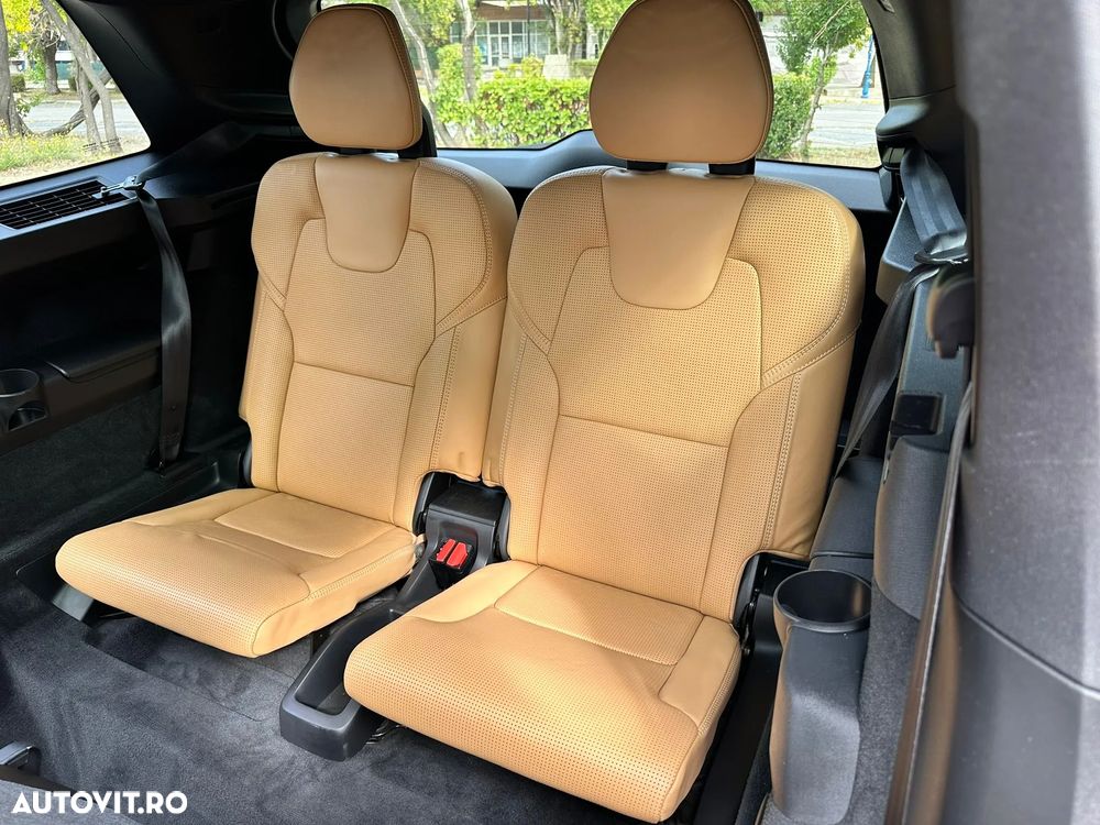 Volvo XC 90 D5 AWD Inscription - 27