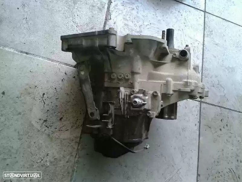 CAIXA VELOCIDADES SUZUKI SWIFT II FASTBACK 1996 -Y534357 - 1