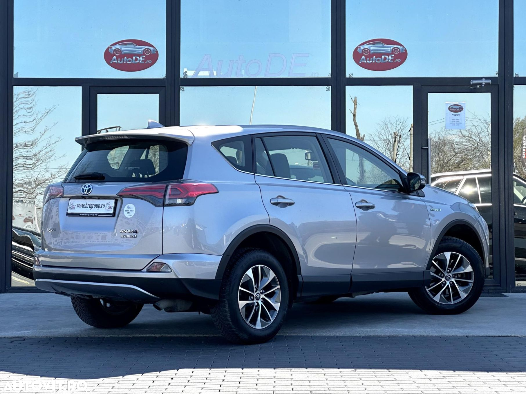 Toyota RAV4 - 3