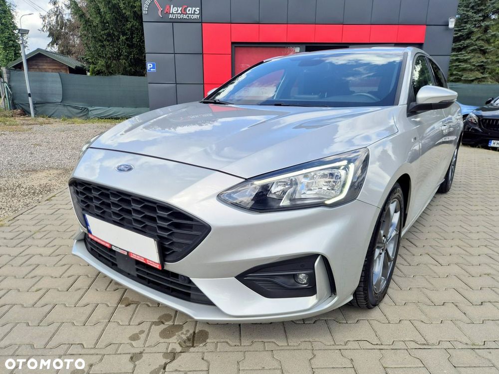 Ford Focus 1.0 EcoBoost Hybrid ST-LINE - 4