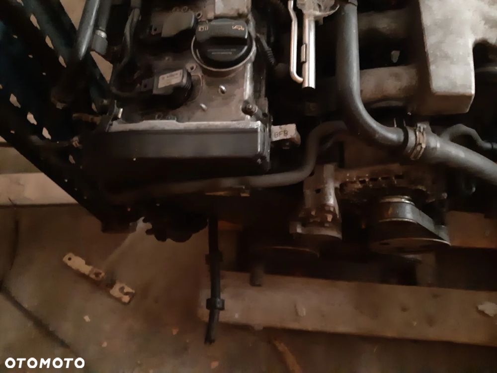 Kompletny silnik 1.8 TFSI BFB Audi A4 B7 - 3