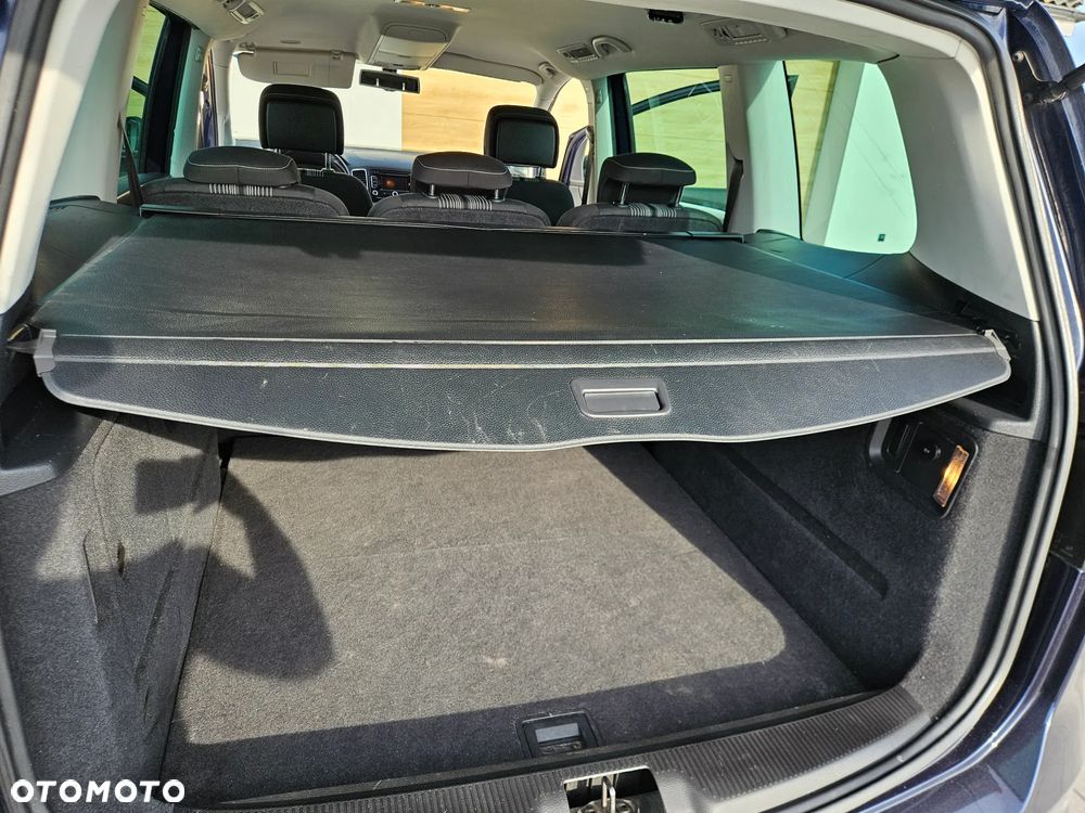 Volkswagen Sharan - 31