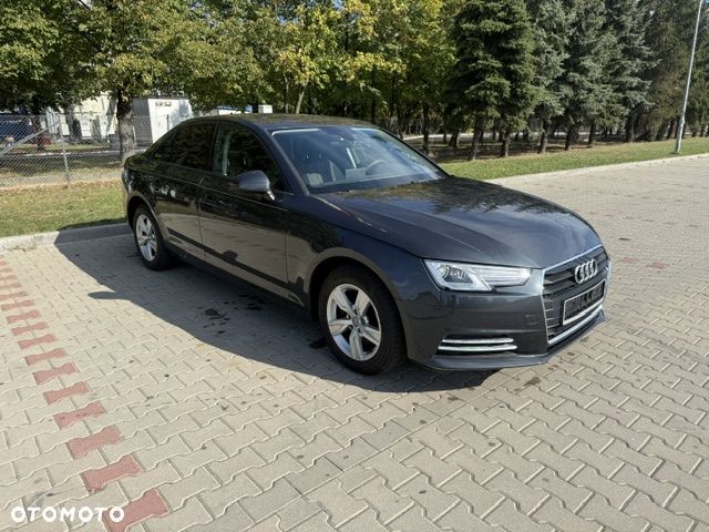 Audi A4 2016 photo 3