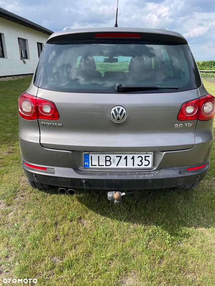 Volkswagen Tiguan - 4