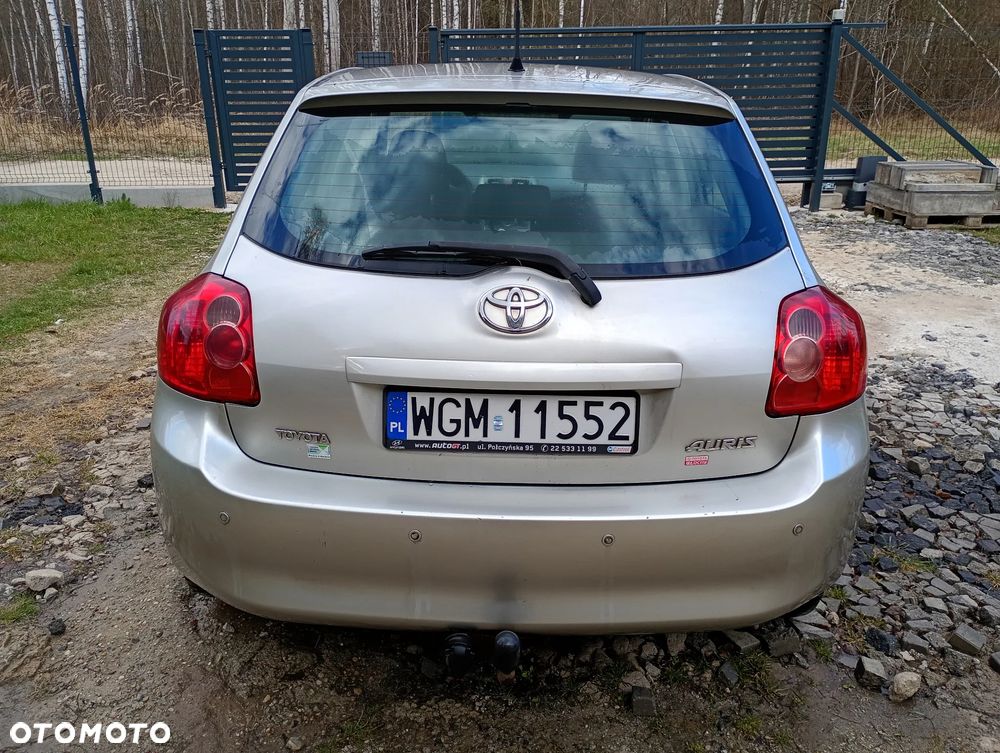 Toyota Auris 1.4 D-4D Luna - 5