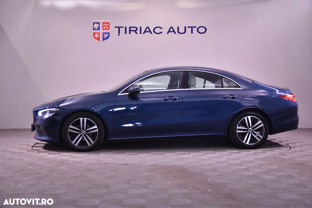 Mercedes-Benz CLA 180 7G-DCT - 3