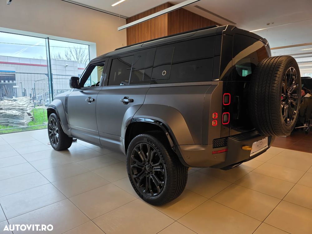 Land Rover Defender - 3