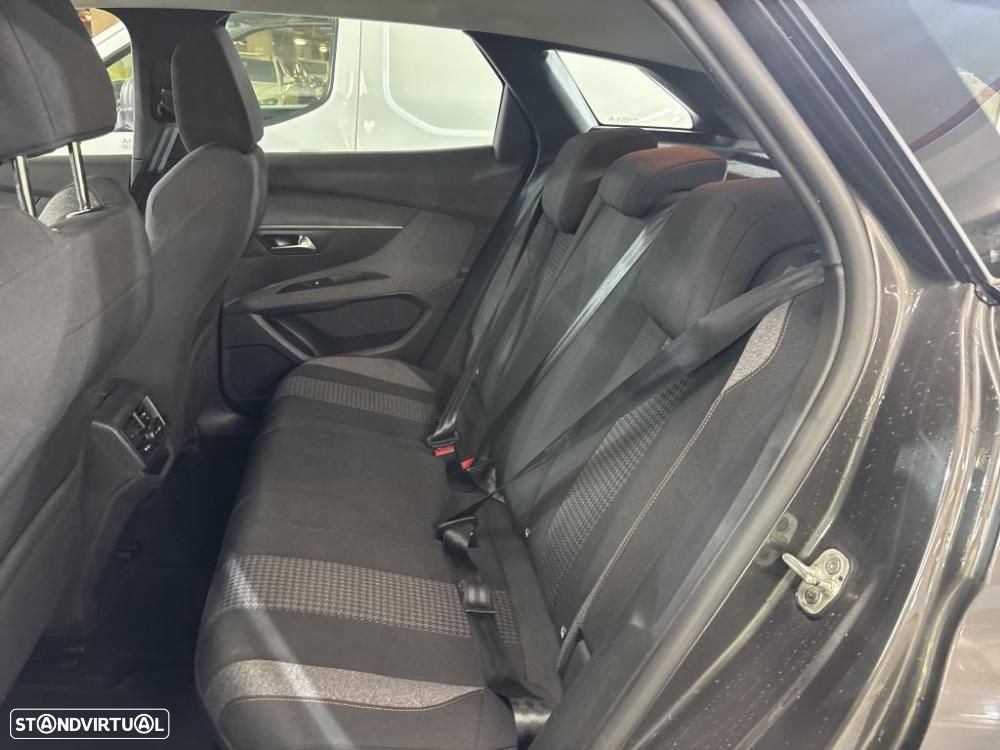 Peugeot 3008 1.5 BlueHDi Active Pack - 6