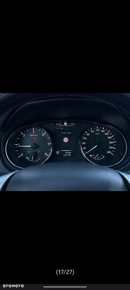 Nissan Qashqai 1.5 dCi Tekna - 12