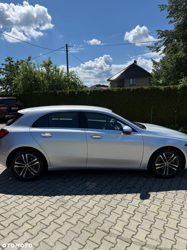 Mercedes-Benz Klasa A 180 7G-DCT - 4