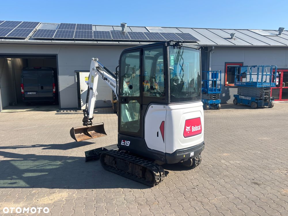 Bobcat E19 - 10
