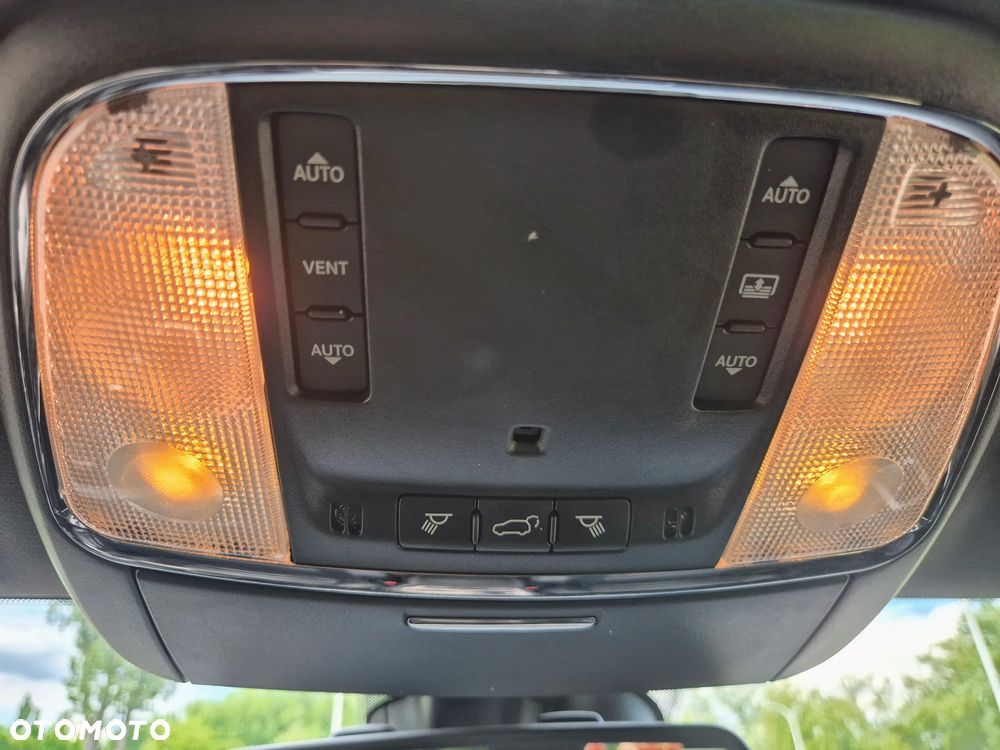 Jeep Grand Cherokee 3.0 CRD Overland - 27
