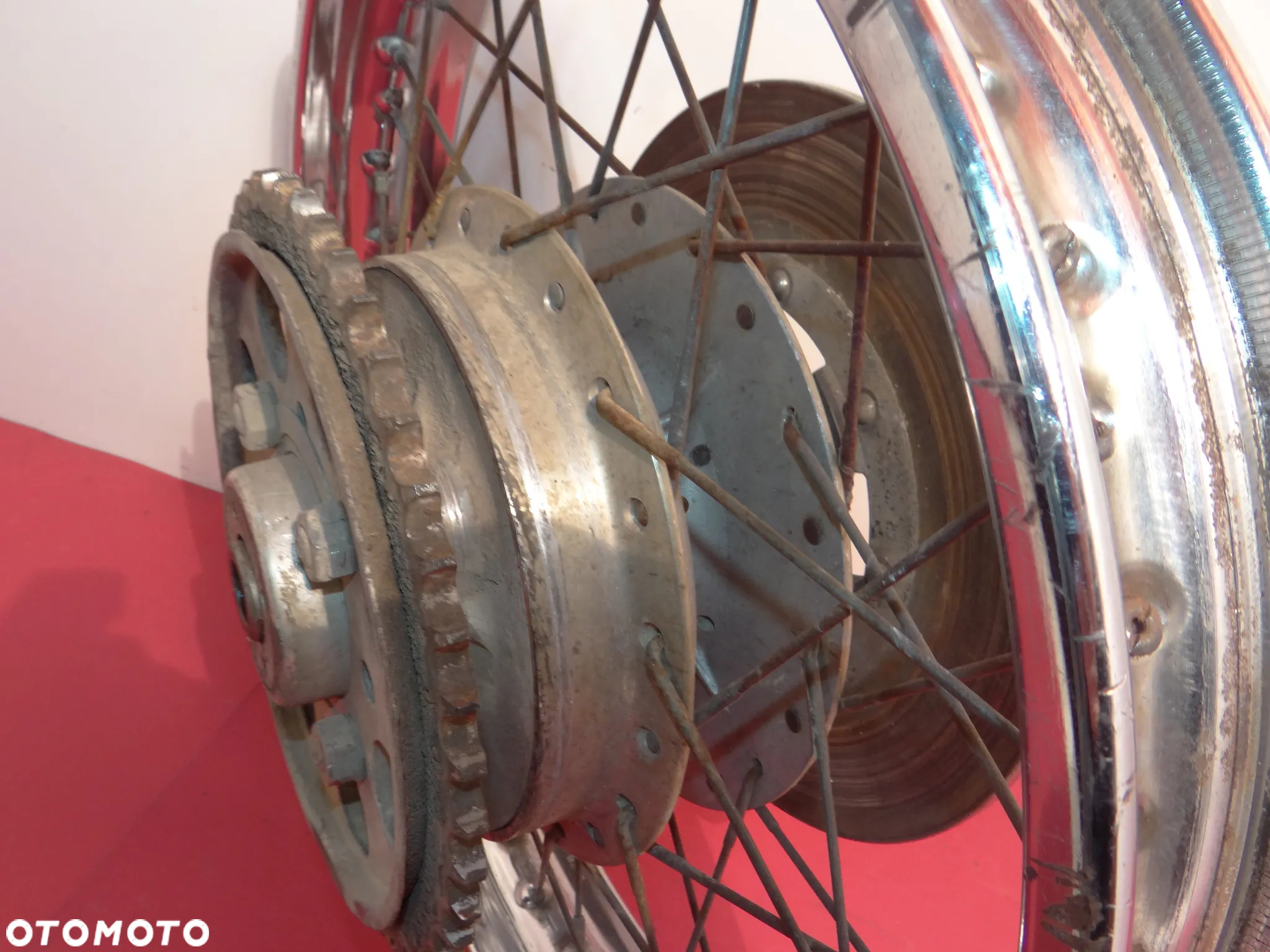 HONDA CB 750 FOUR SUPER SPORT FELGA KOŁO TYŁ TARCZA ZABIERAK ZĘBATKA  H083 - 10