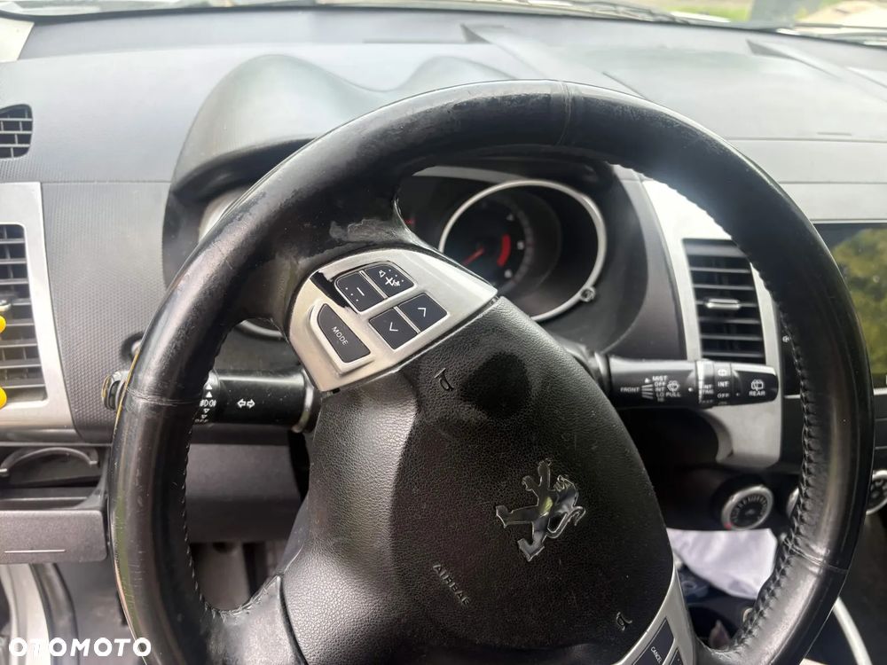 Peugeot 4007 2.2HDi Platinum - 22