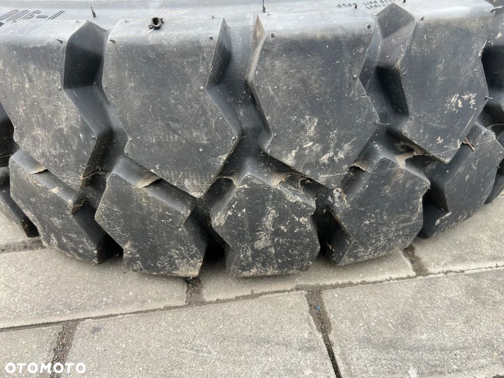 Koła WIDLAK KOPARKA 7.50R15 7.50-15 2017 2016 2012 8 szpilek 220mm REM6 MICHELIN TRELLEBORG - 7