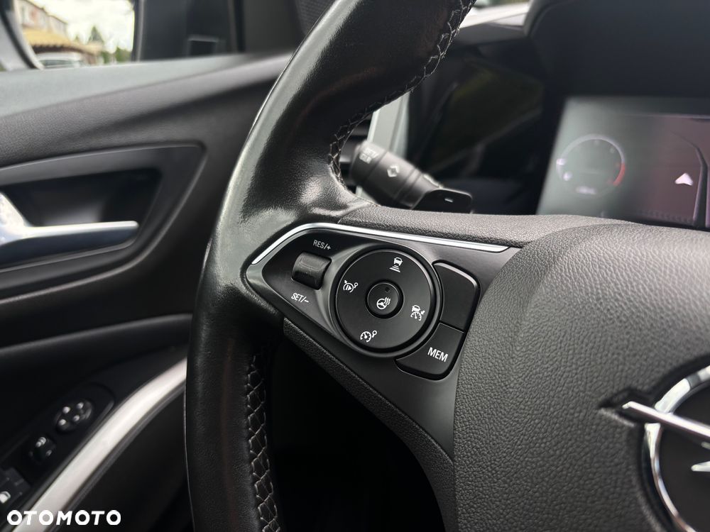 Opel Grandland 1.5 D Automatik Business Edition - 30