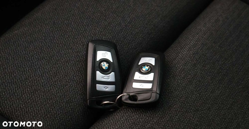 BMW Seria 5 - 34