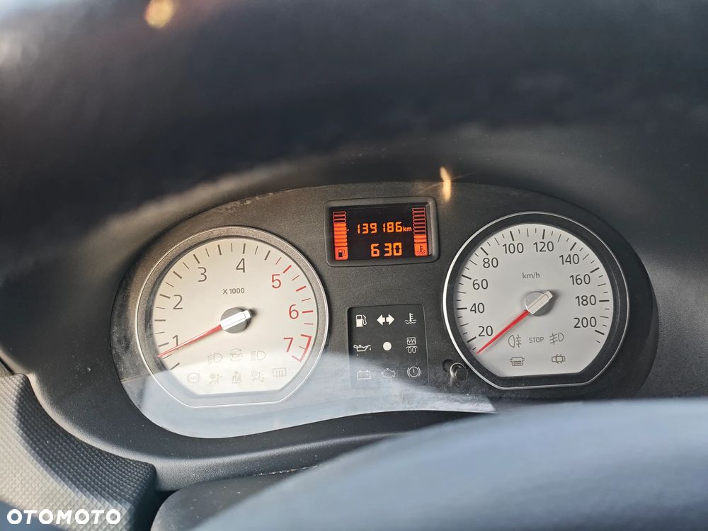 Dacia Logan 1.5 dCi Black Line - 13